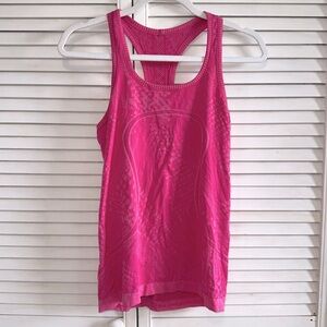 Lululemon swiftly tech racerback tank